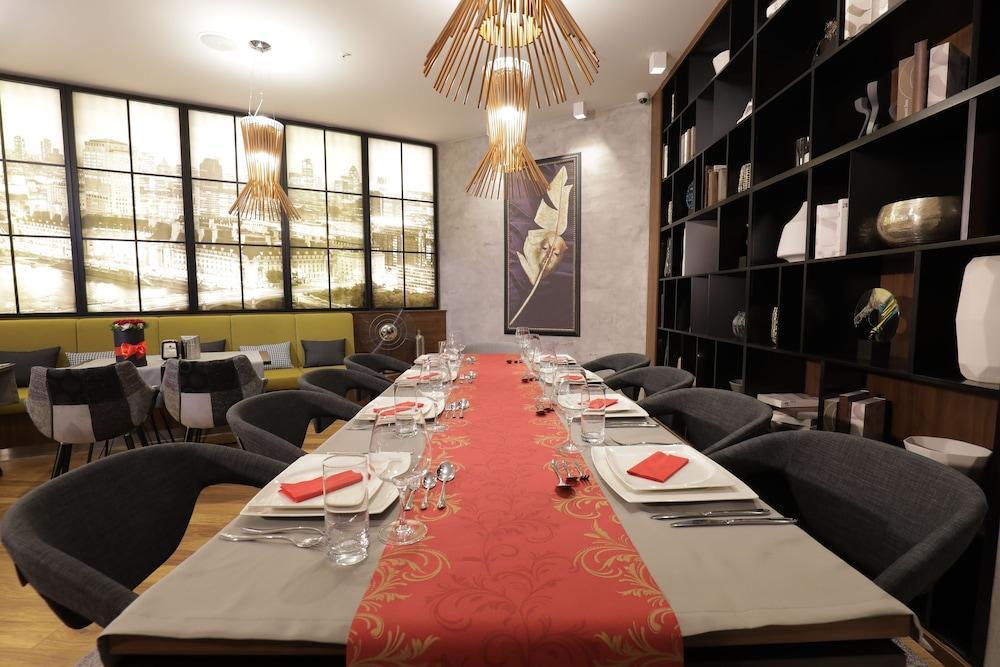 Hotel Panoramika Design & Spa Szkopje Kültér fotó