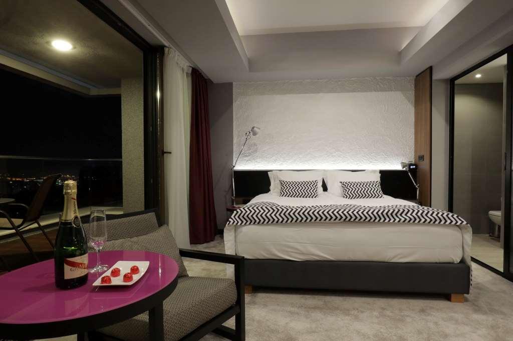 Hotel Panoramika Design & Spa Szkopje Szoba fotó